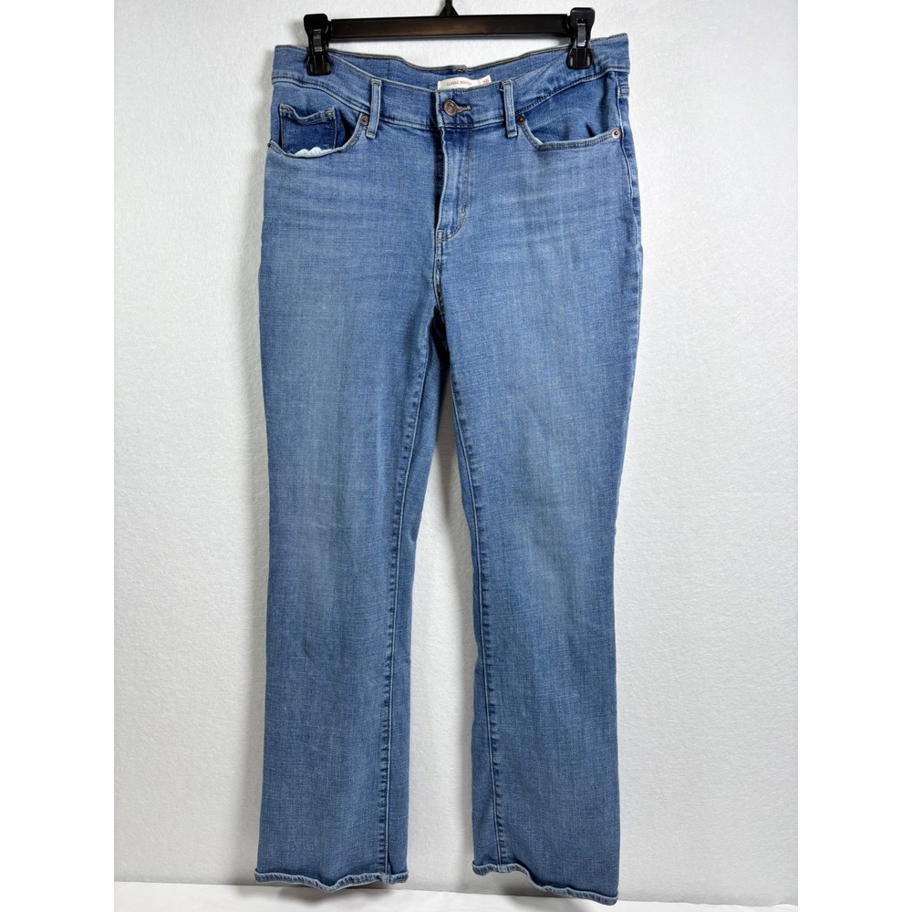 Levis Classic Bootcut Jeans Womens 28 Medium Wash Denim 39252-0027 W28 L32